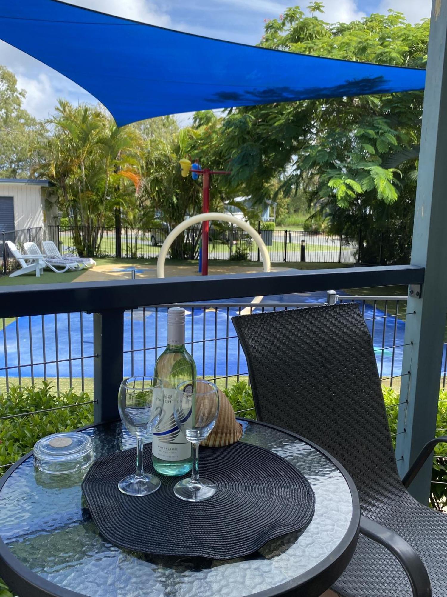 Big4 Mackay Blacks Beach Holiday Park Bagian luar foto